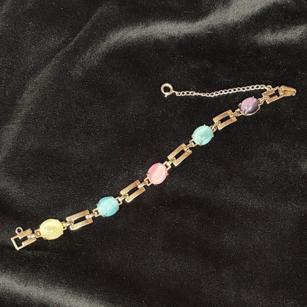 Pastel multi stone gold bracelet with security chain clasp 7" long - Picture 2 of 10